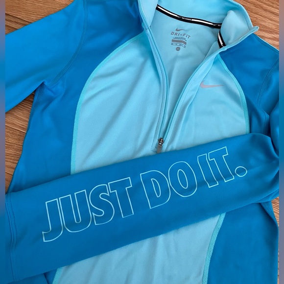 Nike Dri-Fit Long Sleeve Quarter Zip Top, Blue, Size XS, EUC - Picture 1 of 5